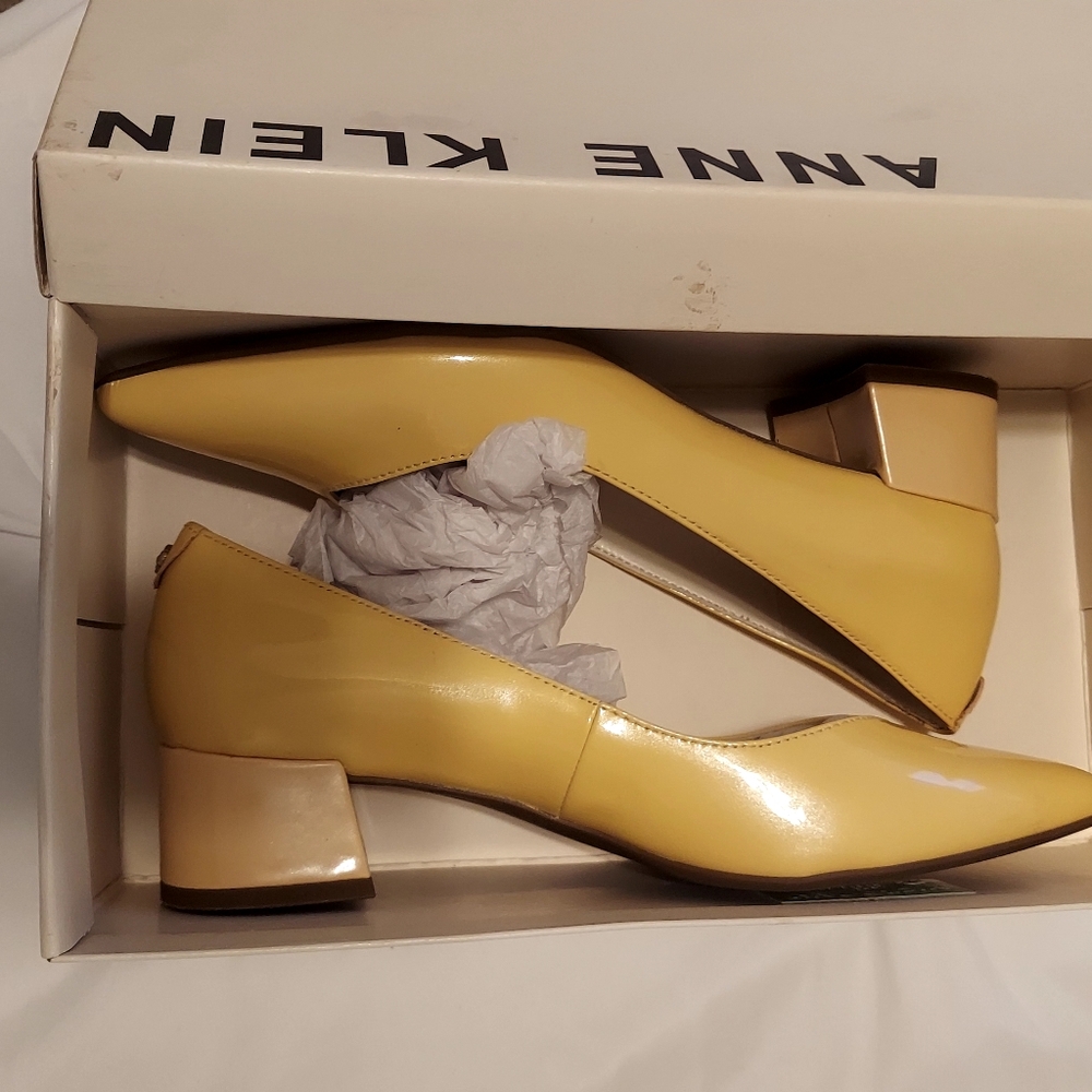 Anne Klein Women's Yellow Block Heel Shoes